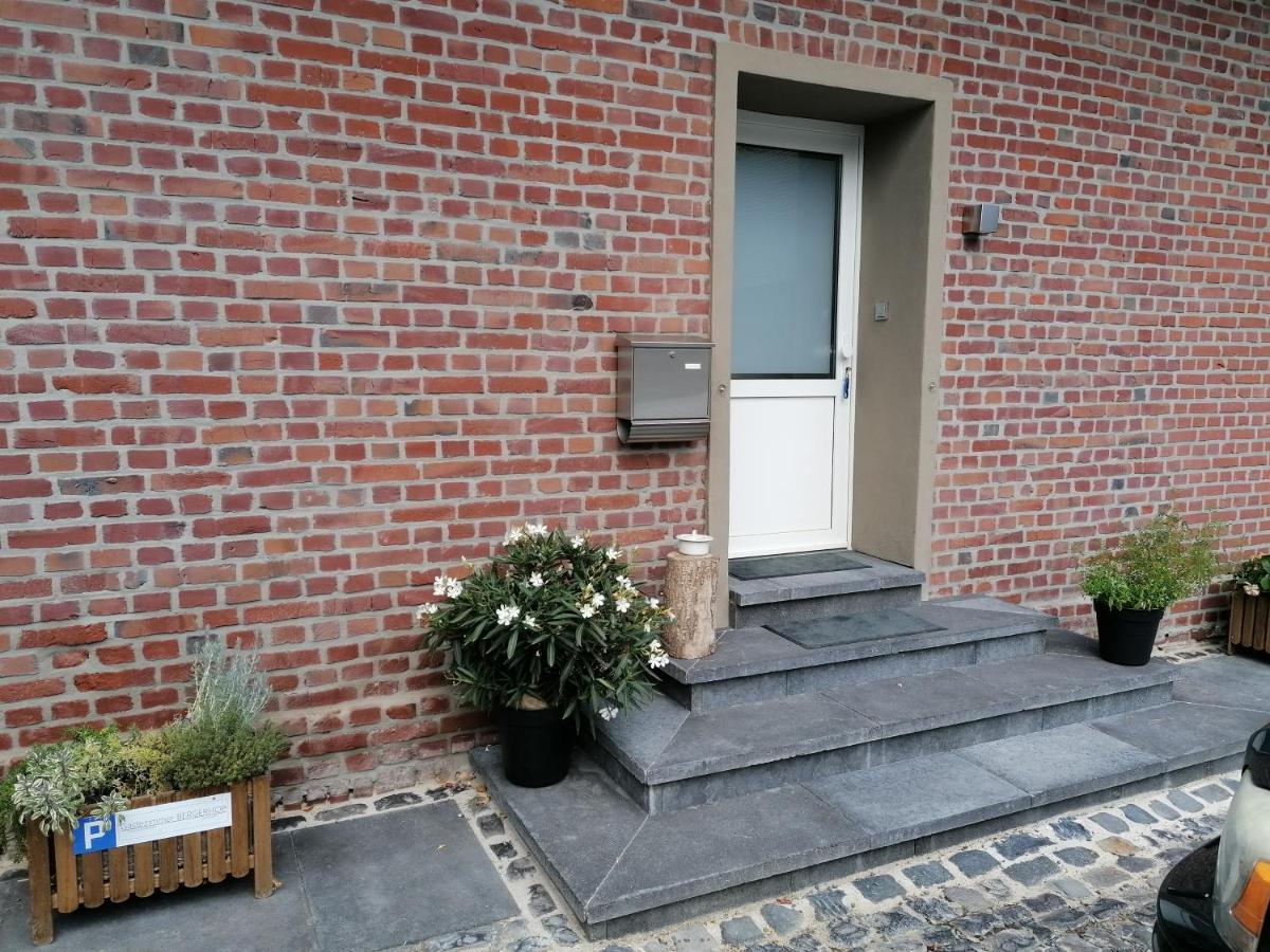 Gaestezimmer Bergerhof - Ankommen Und Wohlfuehlen 노이스 외부 사진