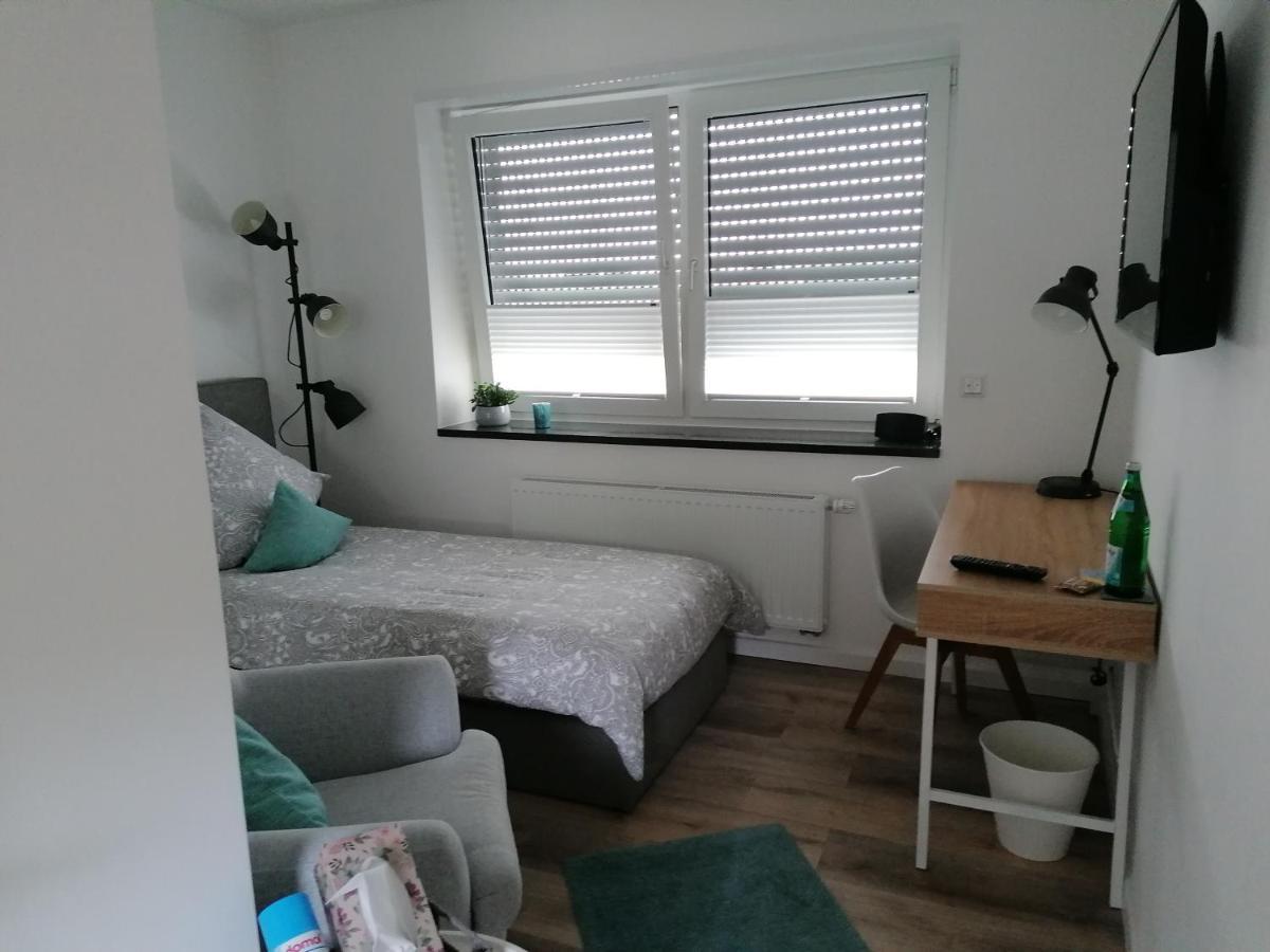 Gaestezimmer Bergerhof - Ankommen Und Wohlfuehlen 노이스 외부 사진