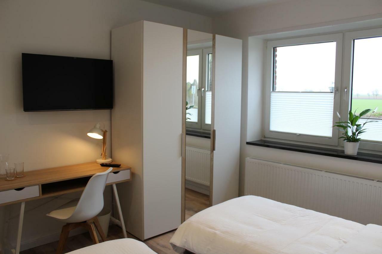 Gaestezimmer Bergerhof - Ankommen Und Wohlfuehlen 노이스 외부 사진